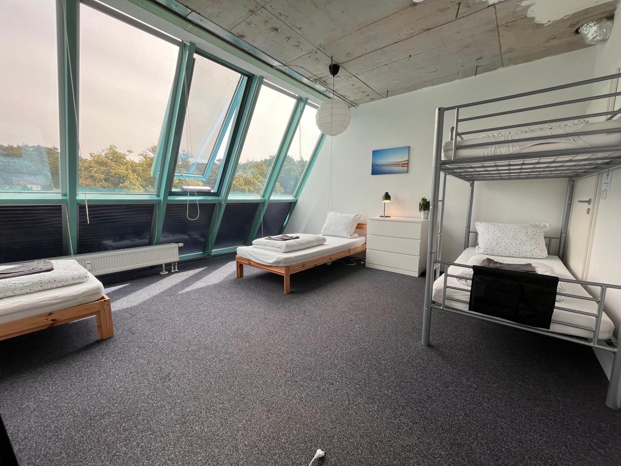 Lietzow Project Bay - Workation / Coworkingホステル 部屋 写真